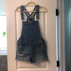 Abercrombie & Fitch overalls